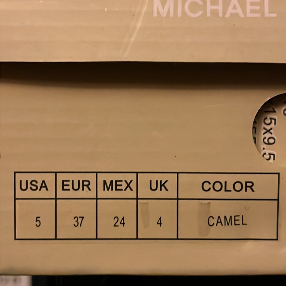 Michael Kors Faye 2 Jacquard Flats Shoes new Camel Youth 5Y GS Big Girls Size 5 - Picture 14 of 14